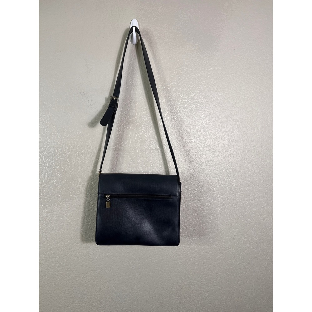 Liz Claiborne Womens Crossbody Bag Purse Black Leather Organizer Flap Pocket